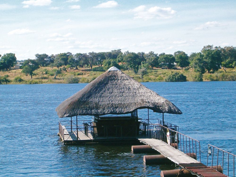 Protea Hotel By Marriott Zambezi River Lodge Katima Mulilo Buitenkant foto